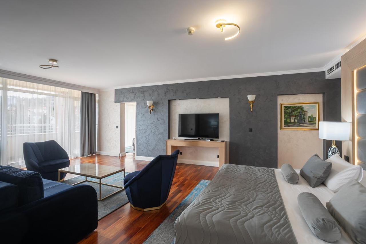 A Hoteli - Hotel Izvor Arandjelovac Dış mekan fotoğraf Suite